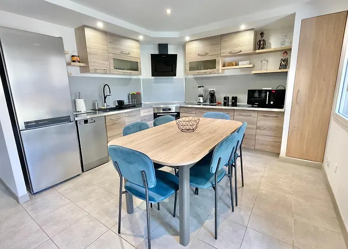 Avec Piscine 8 Personnes *